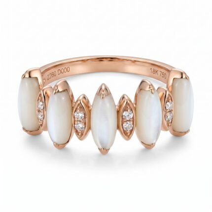 18K Gold Diamond Ring - 0.06ct